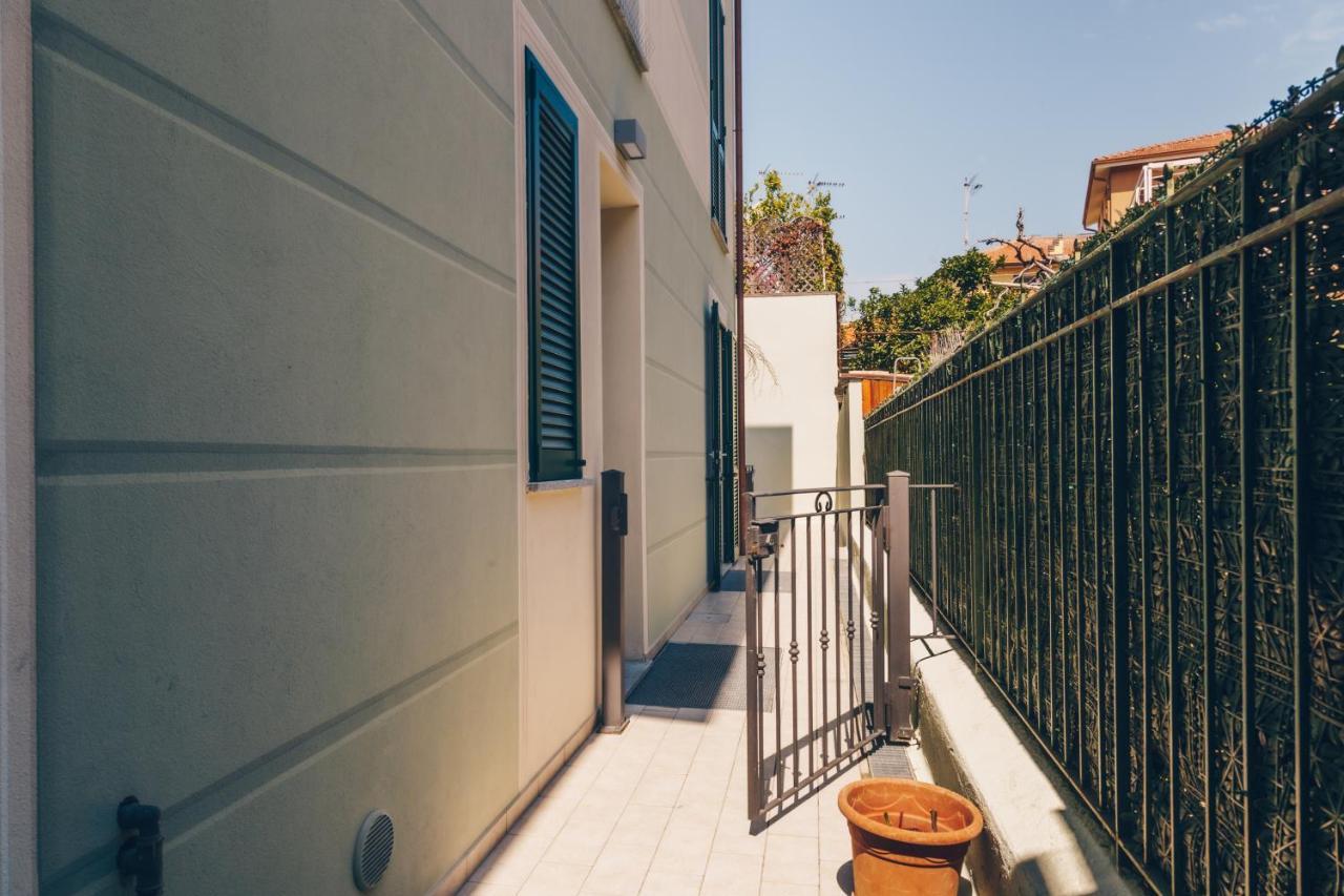 189 - Casa Bordighera Centro, 350Metri Dal Mare Apartment Bagian luar foto